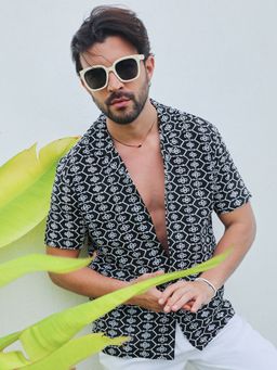 Campus Sutra - Men Obsidian Black Embroidered Geometric Shirt