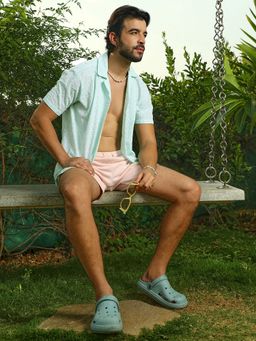 Campus Sutra - Men Mint Green Embroidered Zig-Zag Shirt