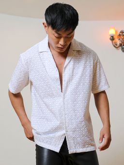 Campus Sutra - Men Chalk White Embroidered Circular Shirt