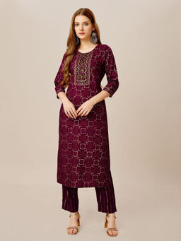 Odette - Purple Embroidered Rayon Kurta with Pant (Set of 2)