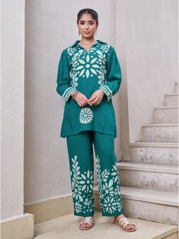 Nehamta - Women Teal Floral Printed Co-Ord Set