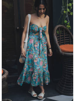 ODHANON - Green Floral Printed Fit and Flare Midi Dress for Women