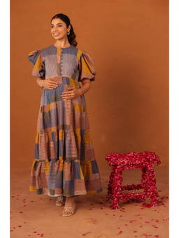 Ikk Kudi By Seerat - Stripes Cotton Tier Maternity & Nursing Dress