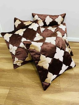 Creeva - Pack of 5 Velvet Cushion Covers - Brown