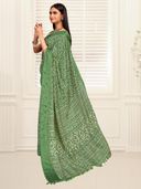 Green color option, Sold out, Currently selected