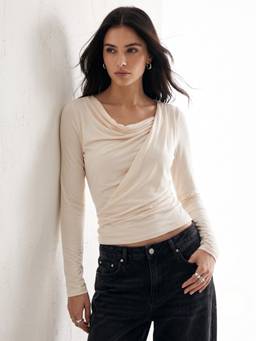 Outzidr - Cream Side Ruched Fitted Top