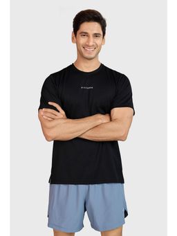 FUAARK - Men Black Polyester Solid Half Sleeves Slim Fit T-Shirt
