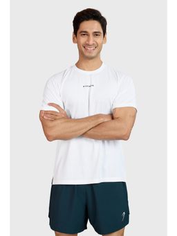 FUAARK - Men White Polyester Solid Half Sleeves Slim Fit T-Shirt