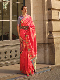 Odette - Women Pink Silk Blend Woven Saree with Unstitched Blouse