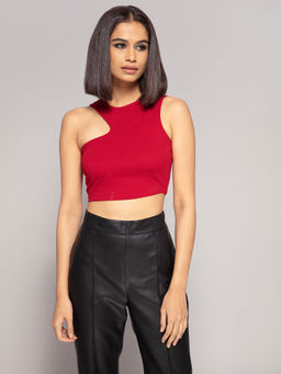 Twenty Dresses by Nykaa Fashion - Red Solid Round Neck Sleeveless Crop Top