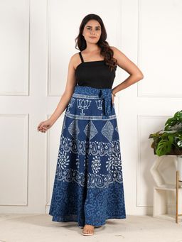 Style Shoes - Blue Women Handloom Wrap Around Block Printed Ethnic Motifs Skirt