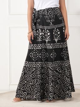 Style Shoes - Black Women Handloom Wrap Around Block Printed Floral Ethnic Skirt