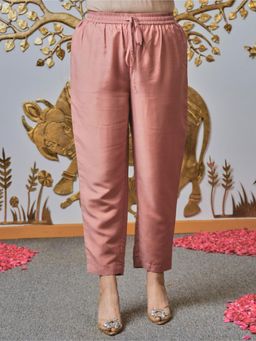 ARAMYA - Women Pink Chinon Solid Pant