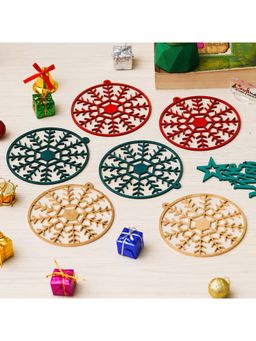 eCraftIndia - Wooden Snowflake Merry Christmas Hanging Ornaments Props (Set of 6)
