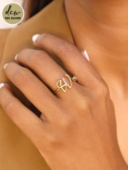 Pipa Bella by Nykaa Fashion - Dew by PB Gold-Plated 925 Sterling Silver Stone Studded Initial W Ring