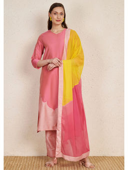 NUHH - Ombre Rose Pink Hand Embellished Kurta with Pant & Chiffon Dupatta