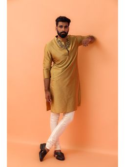 KISAH - Men Green Solid Kurta & Churidar (Set of 2)