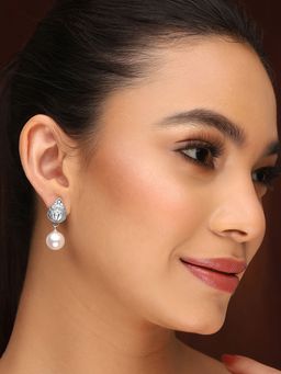 Priyaasi - Tribal Style Pearl Drop Earrings
