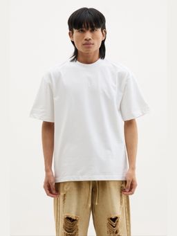 Chapter 2 - White Solid Vest