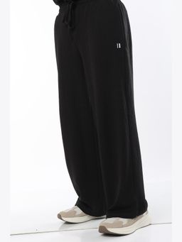 Chapter 2 - Cross Knit Black Pant