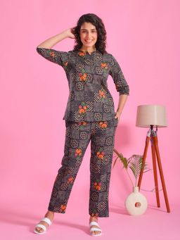 SAY - Women Black Printed Night Suit (Set of 2)