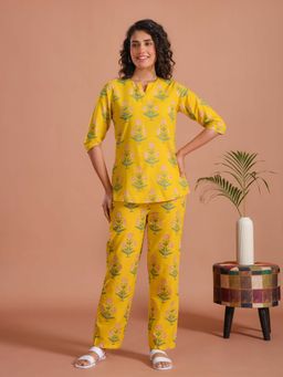 SAY - Women Yellow Printed Night Suit (Set of 2)