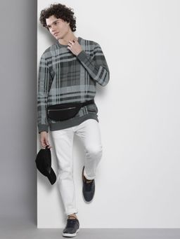 The Indian Garage Co - Men Regular Fit Checks Crew Neck Charcoal Sweatshirt