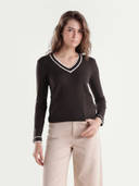 Brown color option