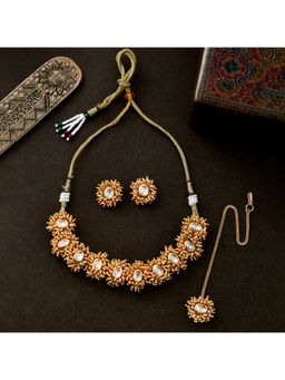 Voylla - Veerangana Yellow Gold Plated Oval Cut Kundan Maang Tika Set