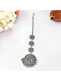 Voylla - Nrityotsava Aisha Mangtikka