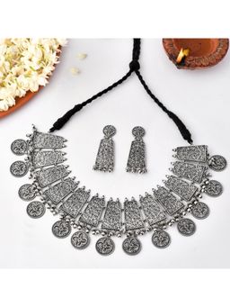 Voylla - Nrityotsava Amulya Collar Necklace Set