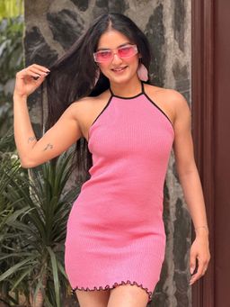 Tandul - Women Stunning Pink Knitted Dress