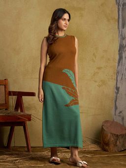 ZUMMER - Brown and Green Seamless Cotton Knitted Maxi Dress