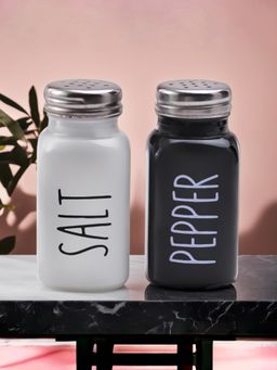 The Better Home - Salt and Pepper Shaker White Black Pack of 2 Shaker Glass