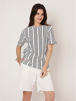 BLNK - White Textured Stripe T-Shirt