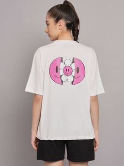 Griffel - Women Smile Flower Oversized White T-shirt