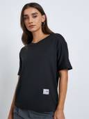 Black color option, Currently selected