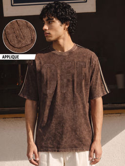 Bewakoof - Men Mole Brown Applique Oversized Acid Wash T-Shirt