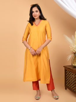 HANDME - Divine Pure Chanderi Silk Kurta and Pant set