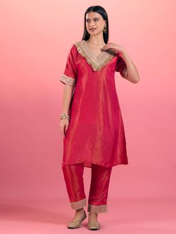 Gajra Gang - Pink Tissue Fringe Embellished Kurta & Pant Diwalicious (Set of 2)