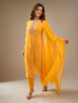 Samyukta Singhania - Leheriya Pattern Yellow Kurta with Pant and Dupatta