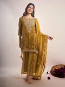 Olive color option, Sold out, Currently selected