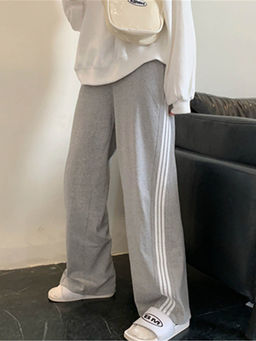 Outzidr - Grey Cotton Contrast White Stripped Streetwear Jogger