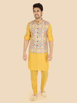 ETHNIKS NEURON - Men Geometric Satin Full Sleeves Kurta with Pyjama and Nehru Jacket