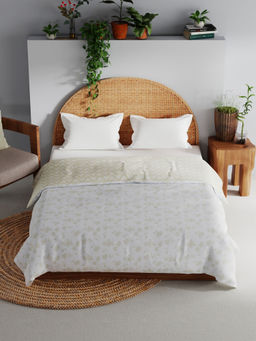 BIANCA - Extremely Soft 100% Muslin Cotton Dohar with Pure Cotton Flannel Filling White (Queen)