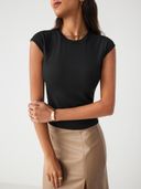 Black color option, Currently selected