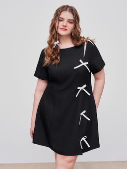 Cider - Curve & Plus Black Round Neck Solid Bowknot Mini Dress