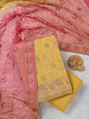 Yellow color option, Currently selected