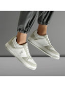 White color option, Currently selected