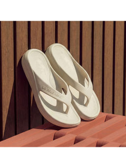 U.S. POLO ASSN. - Cole Cream Stylish Flipflops for Man